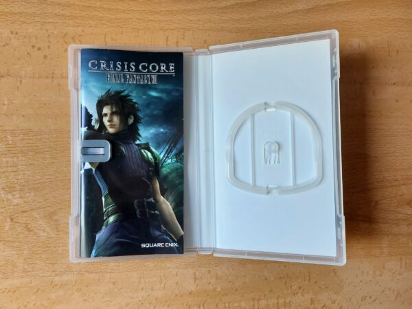 Final fantasy VII: Crisis Core (solo caja y manual) - Imagen 4