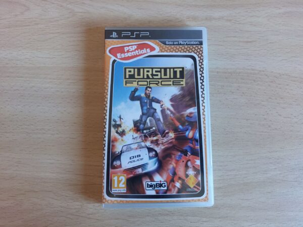 Pursuit Force [Essentials]